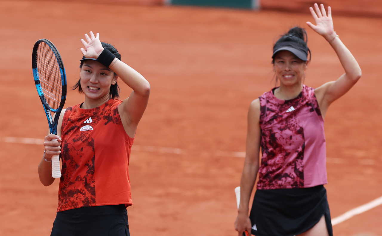 เจาะลึกกีฬาโลก: เซี่ยสูเหวยและสองสาวจันทะลุเข้ารอบก่อนรองฯ เทนนิสหญิงคู่เฟรนช์โอเพ่นแล้ว