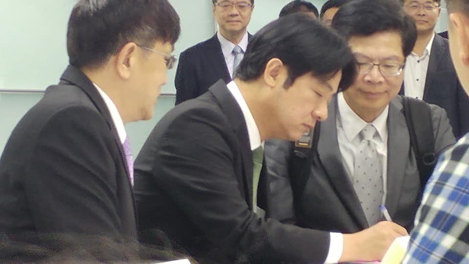 อดีตนายกฯ ขอเป็นตัวแทนพรรคดีพีพี ชิงดำผู้นำไต้หวัน 2020
