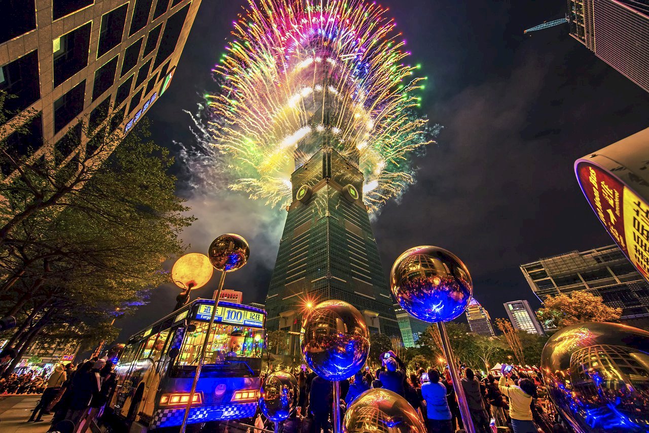 เปิดแบบจำลองพลุเคาท์ดาวน์ส่งท้ายปีค.ศ.2020 ที่อาคารไทเป 101 ธีม “ความรัก” ความยาว 300 วินาที