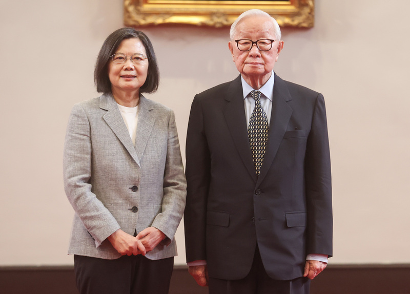 ปธน. ไช่อิงเหวินมอบหมายจางจงโหมว ผู้ก่อตั้ง TSMC เป็นตัวแทนร่วมประชุม APEC ถ่ายทอด 4 ประการให้ทั่วโลกรับรู้