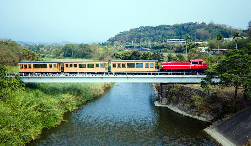 รถไฟสายป่าไม้แห่งภูเขาอาลีซานขบวน Formosensis จะเริ่มให้บริการครั้งแรก 28 ก.ค. นี้ ตั๋วรถไฟช่วงสามเดือนแรกถูกกวาดซื้อเกลี้ยง