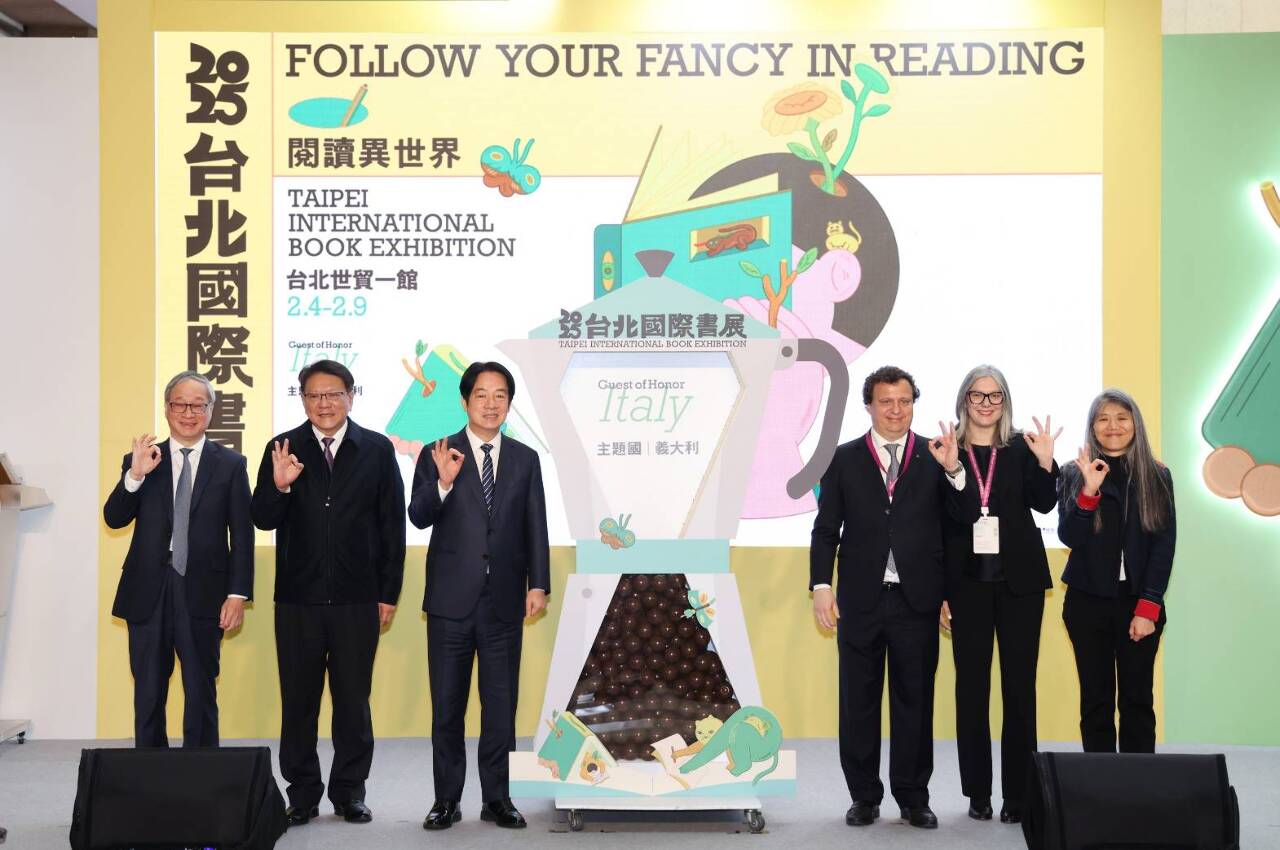 ปธน. ไล่ชิงเต๋อ ร่วมพิธีเปิดมหกรรมหนังสือ TIBE 2025 ชี้ว่า ลงทุนซื้อหนังสือ มีแต่กำไรไม่ขาดทุน