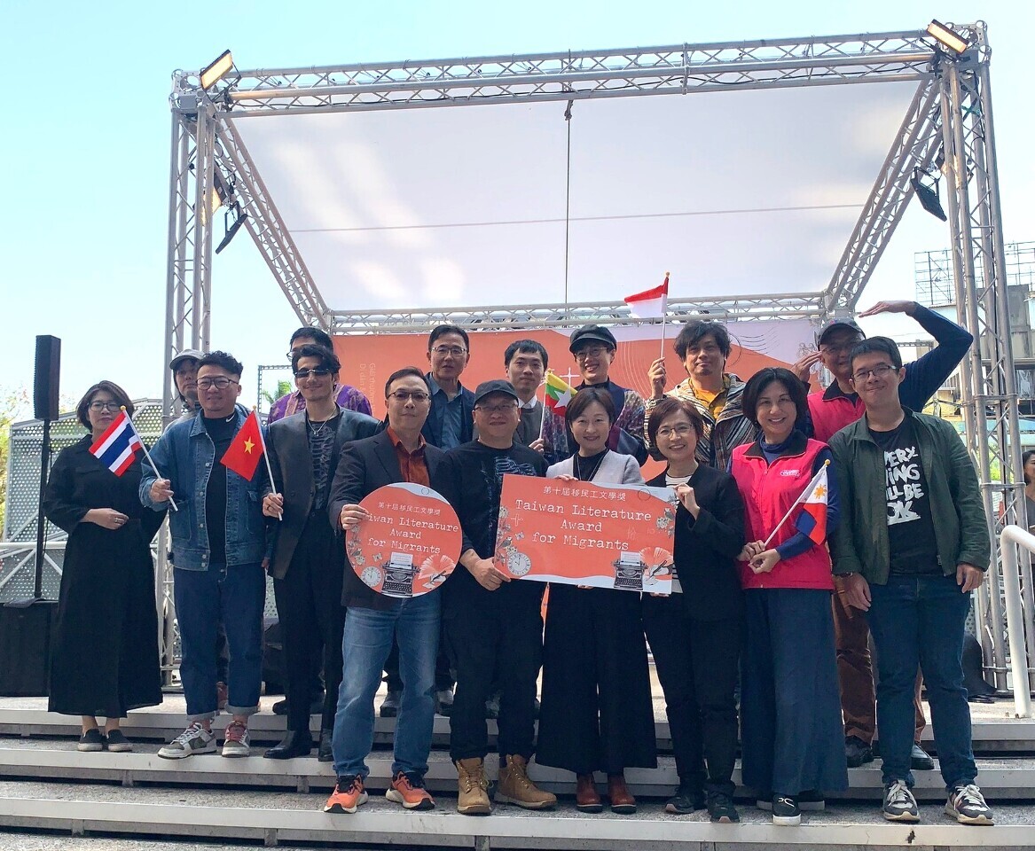 เปิดฉากรางวัลวรรณกรรมผู้ตั้งถิ่นฐานใหม่และแรงงานต่างชาติครั้งที่ 10 เริ่มส่งผลงานได้ตั้งแต่วันที่ 8 มีนาคมนี้!!