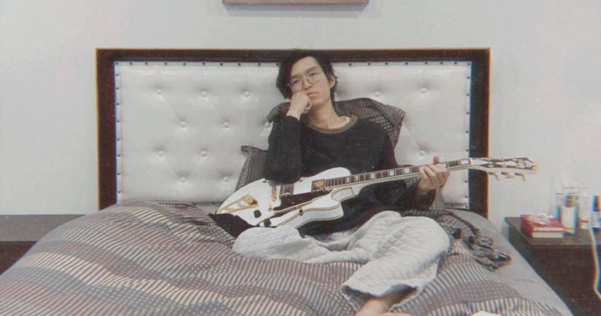 บันเทิงดอทคอม: ดาวร่วงอีกราย~ ร่วมไว้อาลัยให้กับฟางต้าถง นักร้องหนุ่มฮ่องกงผู้ล่วงลับ